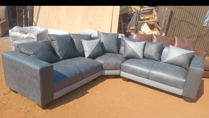 Corner couche